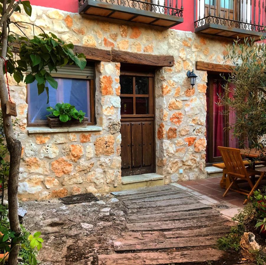 Gasthaus La Noguera De Socasa Romancos Exterior foto
